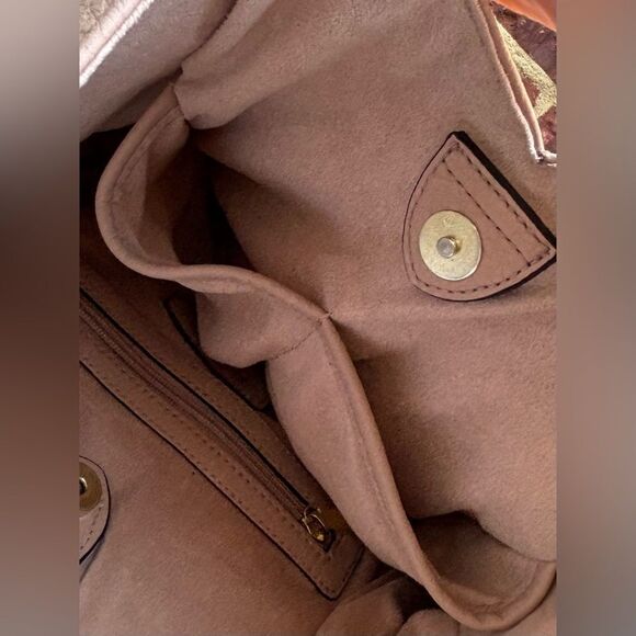 Steve Madden Women’s Studded Hobo Handbag, Tan, Excellent Condition - Picture 7 of 7